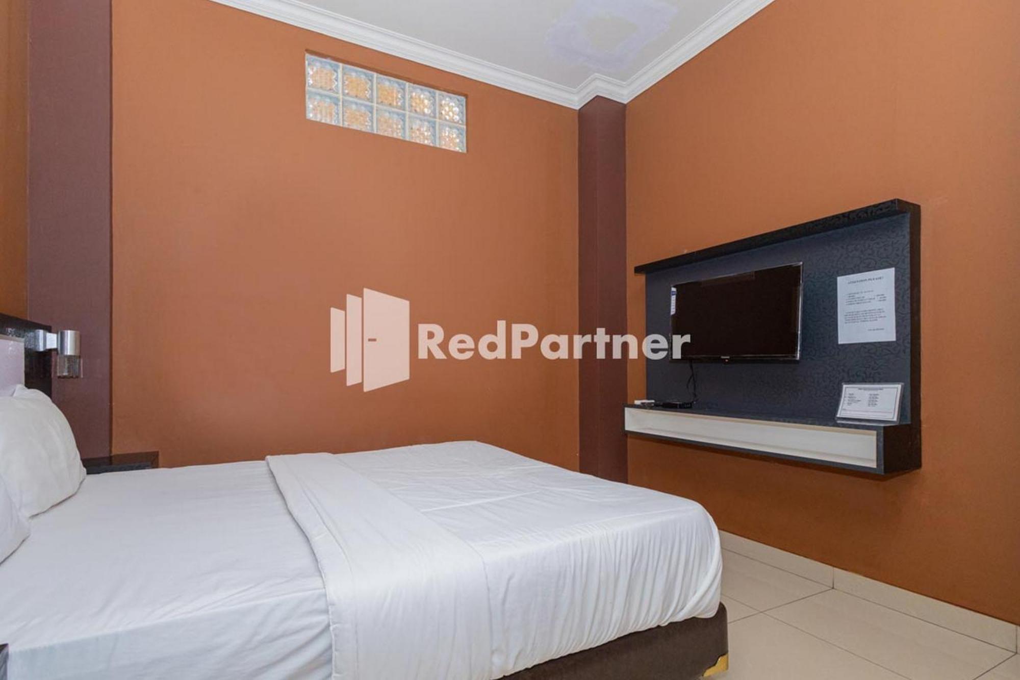 Star Hotel Jaksa Mitra Reddoorz Giacarta Esterno foto